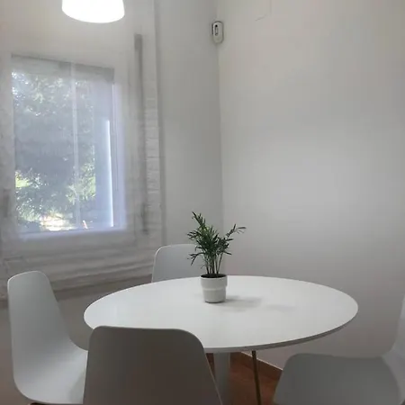 Сasa de vacaciones Casa Veuras - Montilivi *
