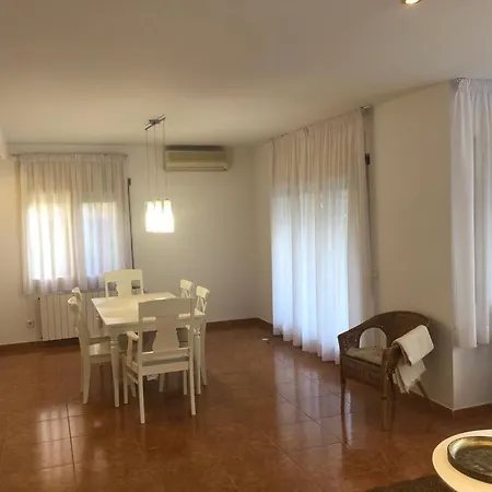 Casa Veuras - Montilivi Сasa de vacaciones *