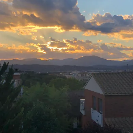 Casa Veuràs - Montilivi Hébergement de vacances *